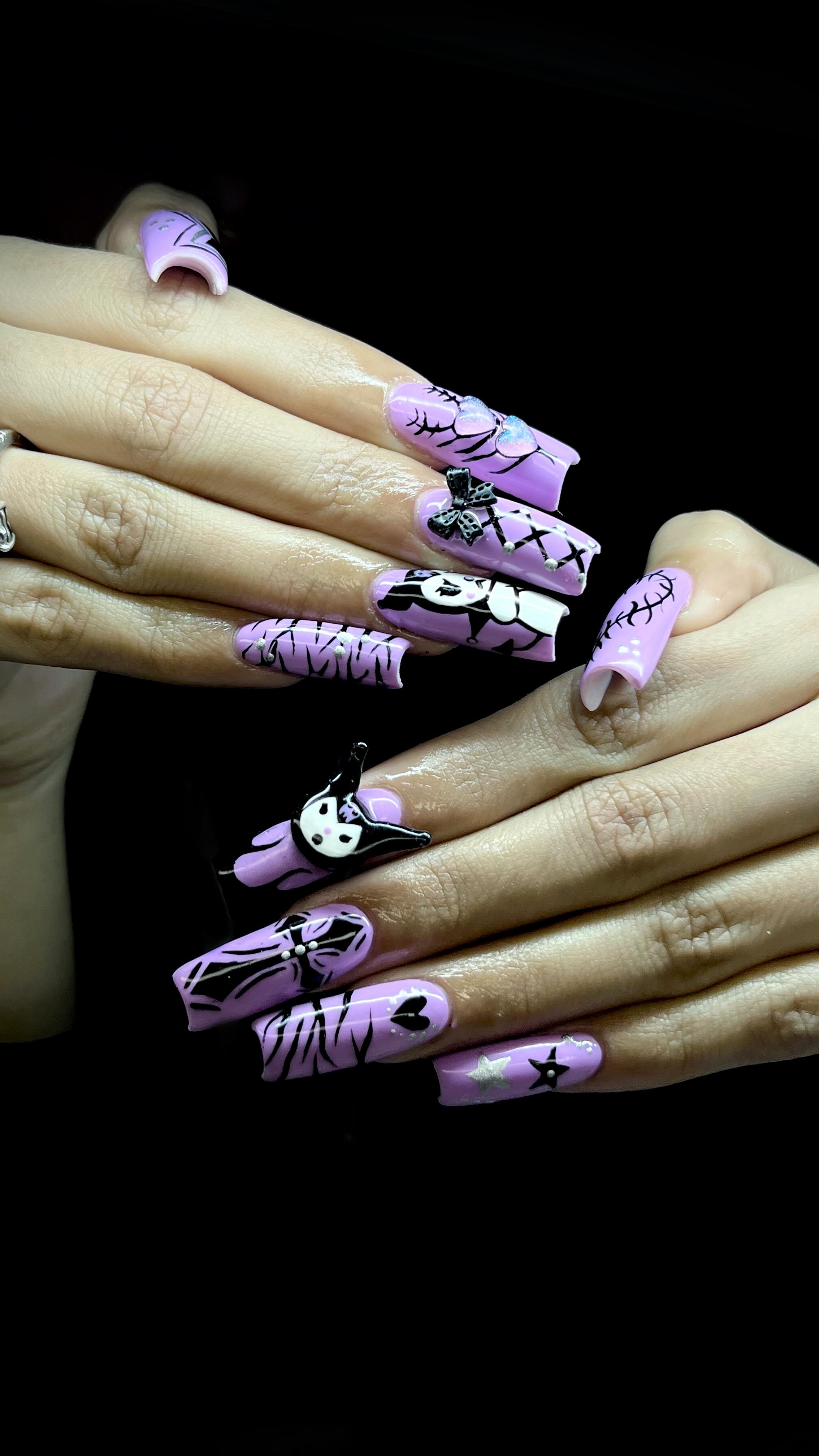 Trabalho de nail art detalhado